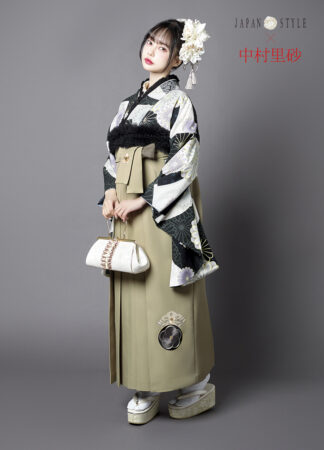 卒業袴：JAPAN STYLE×中村里砂