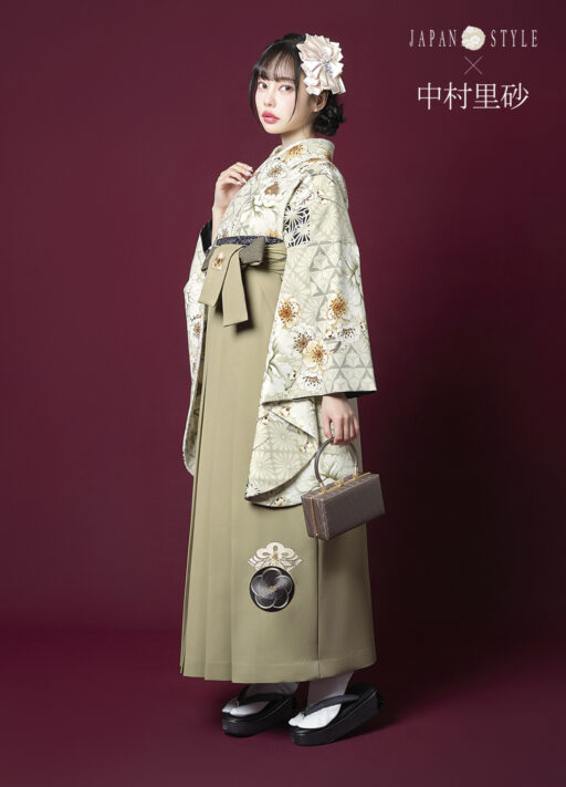 卒業袴：JAPAN STYLE×中村里砂