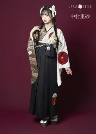 卒業袴：JAPAN STYLE×中村里砂