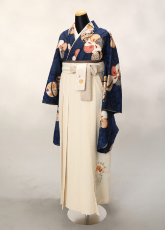 卒業袴：紺・ベージュ