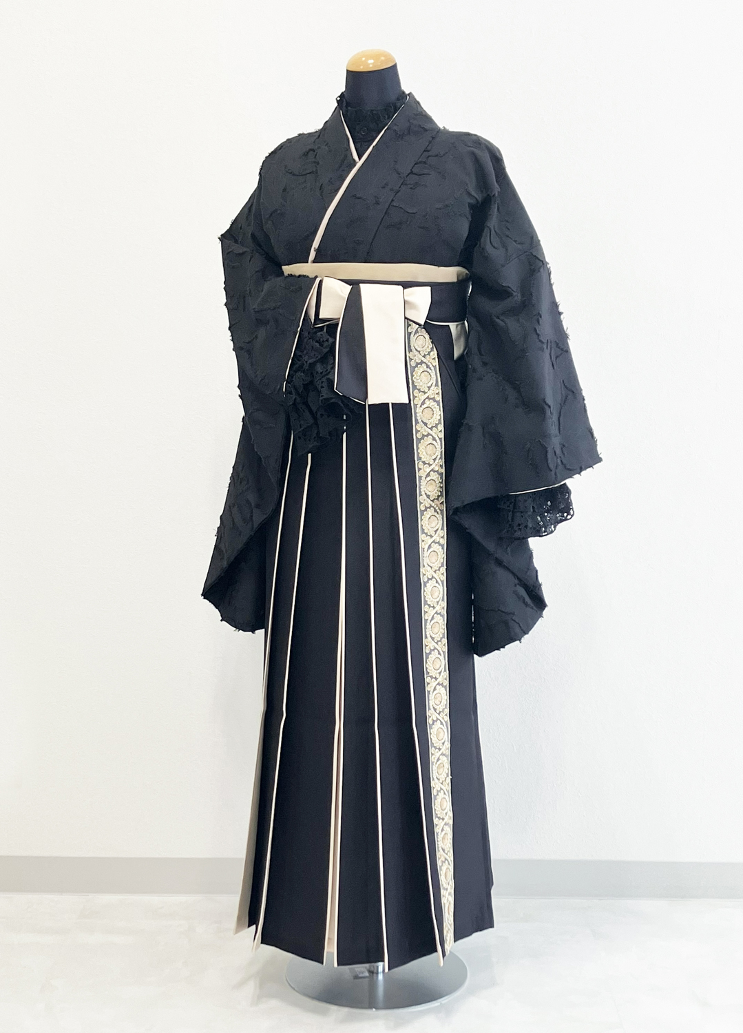 黒・紺・ベージュ